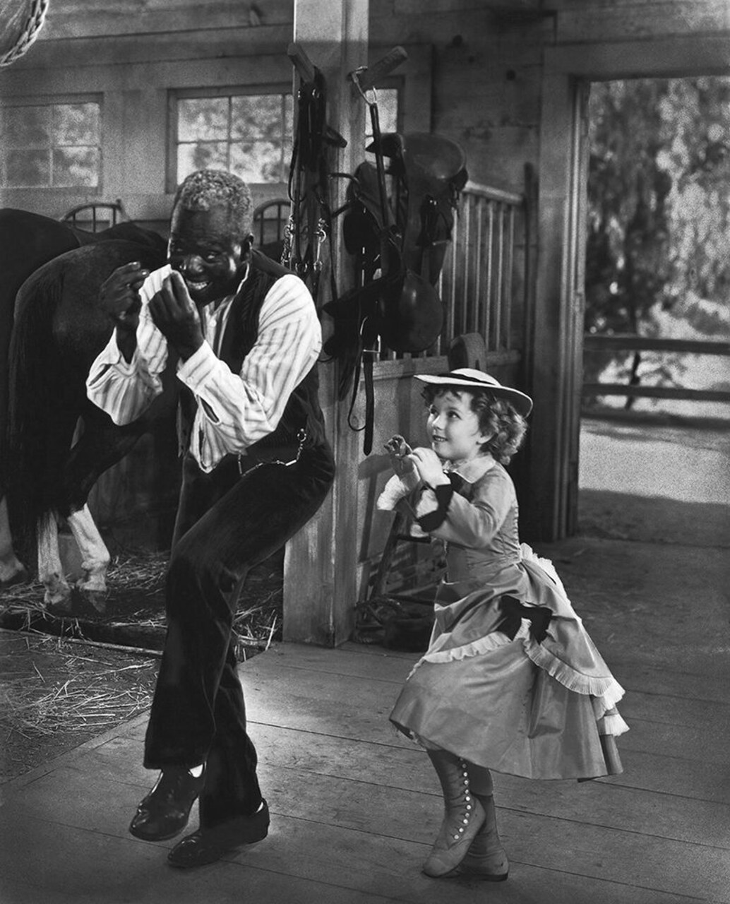 Shirley Temple Poster Print by Hollywood Photo Archive Hollywood Photo Archive - Item # VARPDX488707